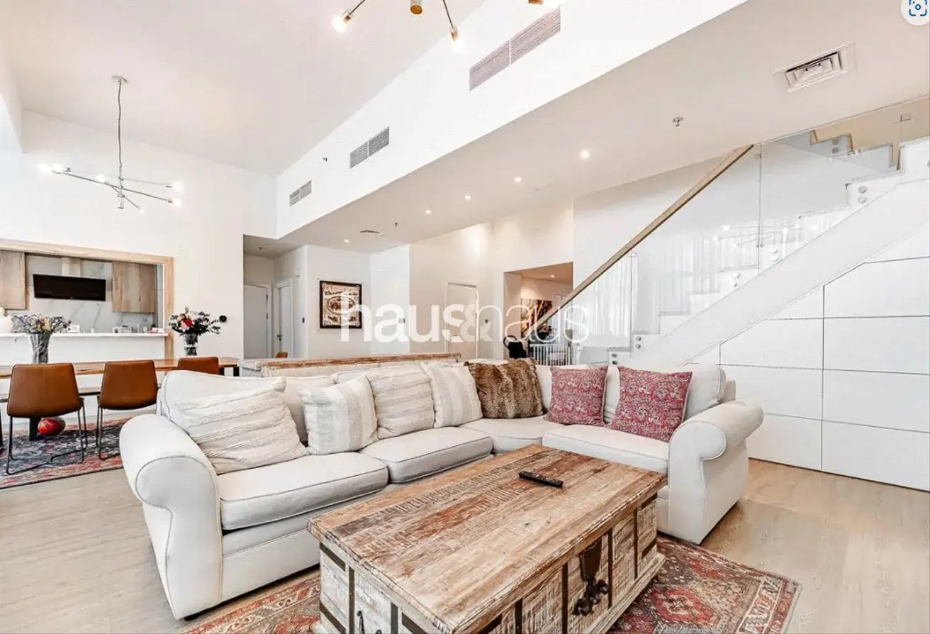 132028868 - Property Main Image