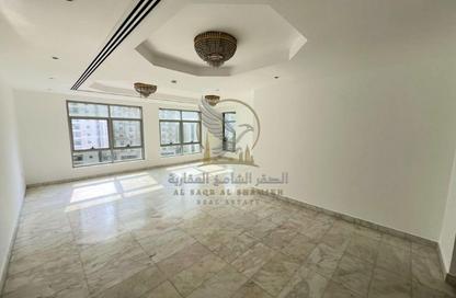 Apartment - 3 - 5 for rent in Al Majaz 3 - Al Majaz - Sharjah Apartment - 3 - 5 for rent in Al Majaz 3 - Al Majaz - Sharjah