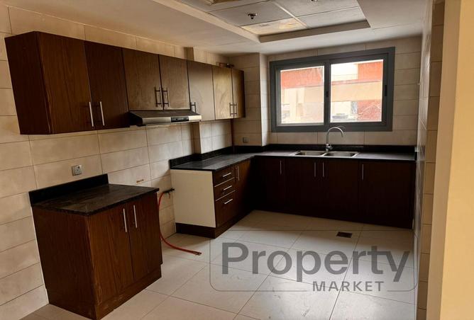 77801723 - Property Image 2