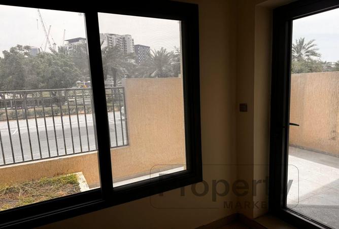 77801723 - Property Image 3