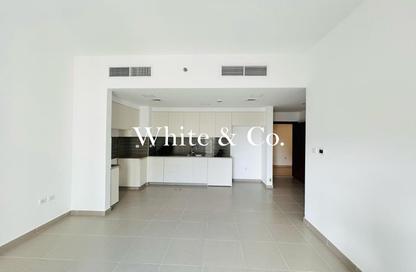 Apartment - 2 Bedrooms - 2 Bathrooms for sale in Hayat Boulevard 1A - Hayat Boulevard 1 - Hayat Boulevard - Town Square - Dubai