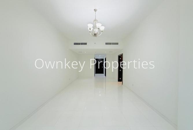 74623985 - Property Image 3