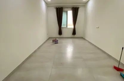 شقة - 2 غرف نوم - 3 حمامات للايجار في 1 المويهات - المويهات - عجمان