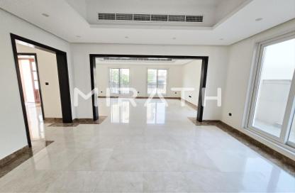 Villa - 5 - 6 for rent in Jumeirah 1 Villas - Jumeirah 1 - Jumeirah - Dubai