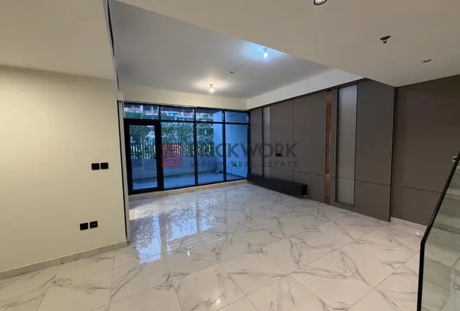 151481264 - Property Image 2