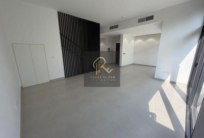 122470598 - Property Image 2
