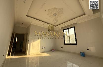 Villa - 5 - 7 for sale in Al Zaheya Gardens - Al Zahya - Ajman