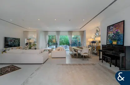 شقة - غرفة نوم - 1 حمام للبيع في مبنى أشجار ج2 - أشجار - البراري - دبي