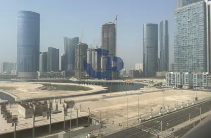 Apartment - 1 Bathroom for rent in Julphar Residence - Al Reem Island - Abu Dhabi