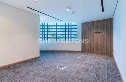 Office Space - Studio - 2 for rent in Park Towers Podium - Park Towers - DIFC - Dubai