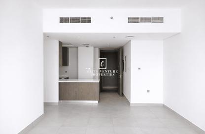 Apartment - 2 - 3 for rent in Montrose Residence A - Montrose Residence - Dubai Science Park - Dubai