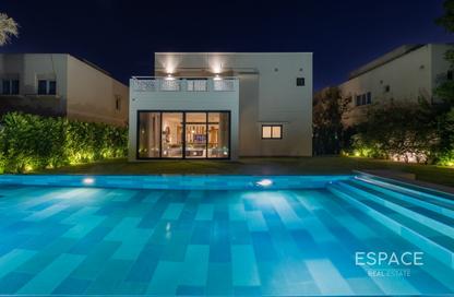 Villa - 5 Bedrooms - 5 Bathrooms for rent in Meadows 9 - Meadows - Dubai