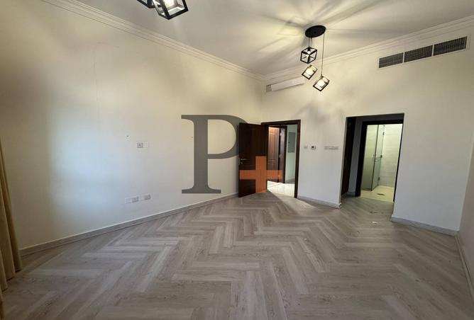 142862434 - Property Image 3