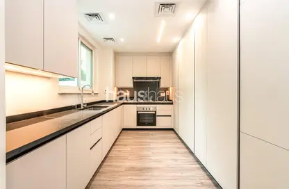 تاون هاوس - 4 غرف نوم - 4 حمامات للايجار في إستيللا - قمم النصر - مدينة دبي الرياضية - دبي