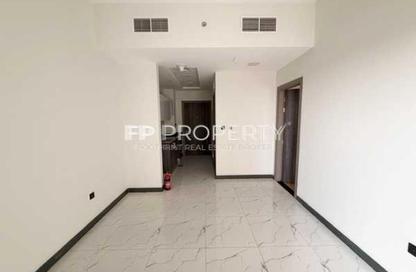 Apartment - 1 Bedroom - 2 Bathrooms for rent in Rukan Tower B - Rukan Tower - Rukan - Dubai
