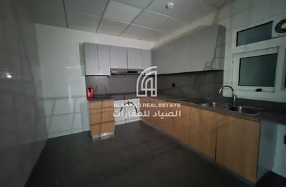 Apartment - 2 Bedrooms - 3 Bathrooms for sale in Al Khan Corniche - Al Khan - Sharjah