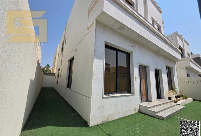 137868158 - Property Image 2