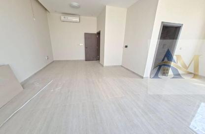 Villa - 4 - 6 for rent in Hoshi 1 - Hoshi - Al Badie - Sharjah Villa - 4 - 6 for rent in Hoshi 1 - Hoshi - Al Badie - Sharjah