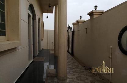 Villa - 6 Bedrooms - 7+ Bathrooms for rent in Al Yasmeen 1 - Al Yasmeen - Ajman