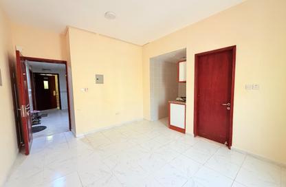 Apartment - Studio - 1 Bathroom for rent in Fire Station Road - Muwaileh - Sharjah