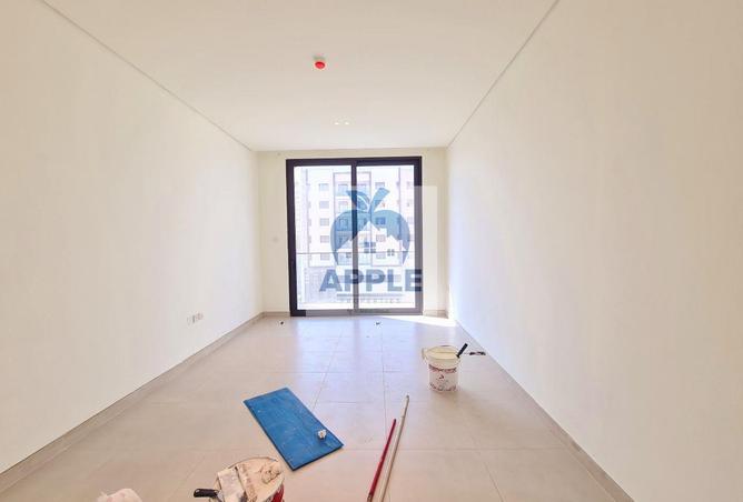 2OglGxEi716 - Property Image 2