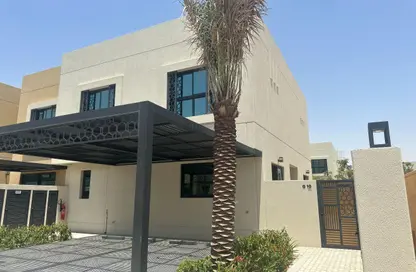 Townhouse - 4 Bedrooms - 5 Bathrooms for sale in Sharjah Sustainable City - Sharjah