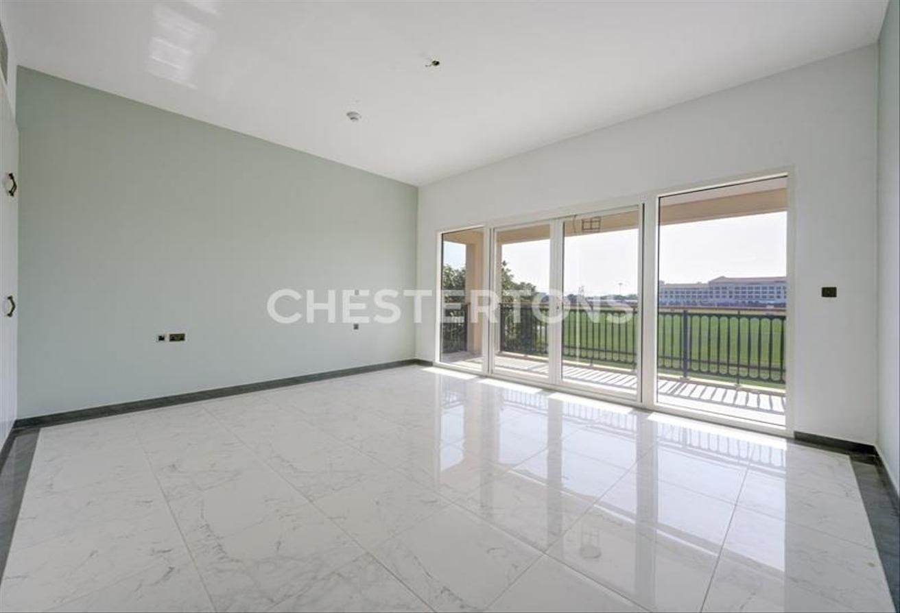 Luxury 5BR Villa | Private Pool | Polo Field View photo 10