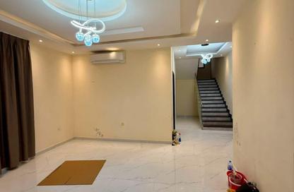 Villa - 5 Bedrooms - 7+ Bathrooms for rent in Al Yasmeen 1 - Al Yasmeen - Ajman