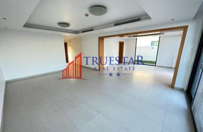 Villa - 4 Bedrooms - 5 Bathrooms for rent in Al Jafiliya - Dubai