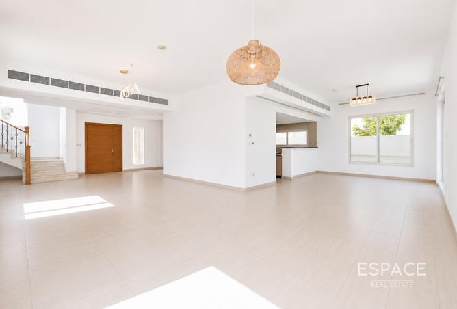 136108678 - Property Image 2