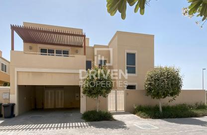 Villa - 4 Bedrooms - 5 Bathrooms for rent in Yasmin Community - Al Raha Gardens - Abu Dhabi