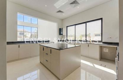 Villa - 6 Bedrooms - 7 Bathrooms for sale in Le Parc Homes II - District 12 - Jumeirah Village Circle - Dubai Villa - 6 Bedrooms - 7 Bathrooms for sale in Le Parc Homes II - District 12 - Jumeirah Village Circle - Dubai