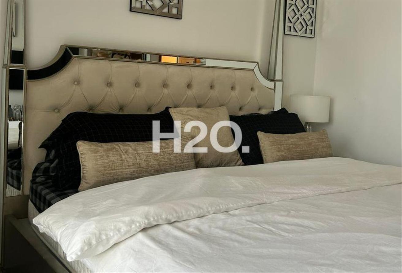 Fully Furnished Duplex | Prime Location | Vacant photo 6