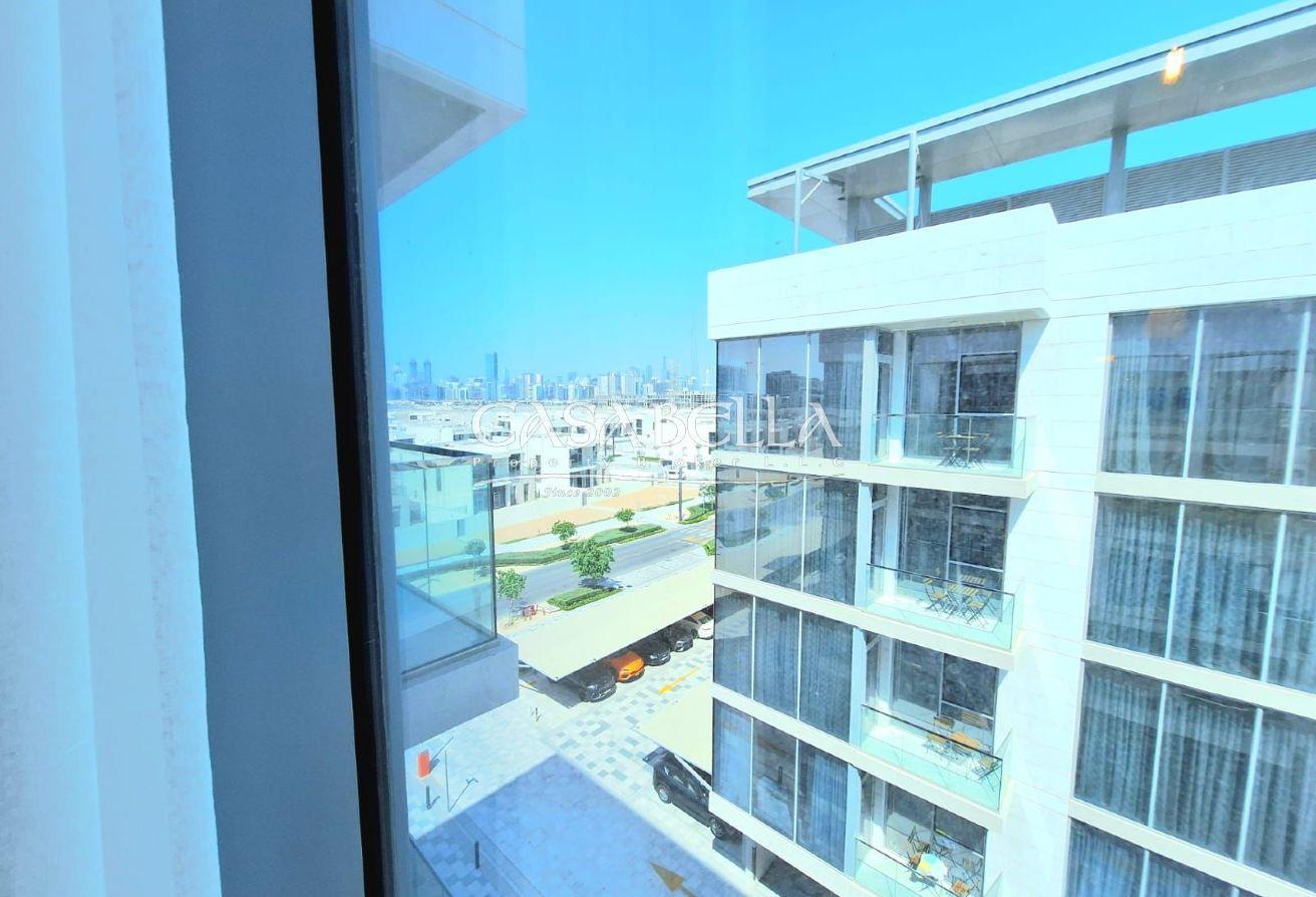 Spacious Layout | Vacant Soon | Lagoon View photo 13