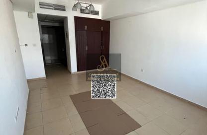 Apartment - Studio - 1 for rent in Pariz Tower - Al Nuimiya 2 - Al Nuaimiya - Ajman Apartment - Studio - 1 for rent in Pariz Tower - Al Nuimiya 2 - Al Nuaimiya - Ajman