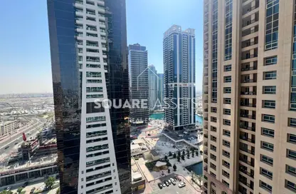 Apartment - 1 Bedroom - 2 Bathrooms for rent in Bonnington Tower - JLT Cluster J - Jumeirah Lake Towers - Dubai