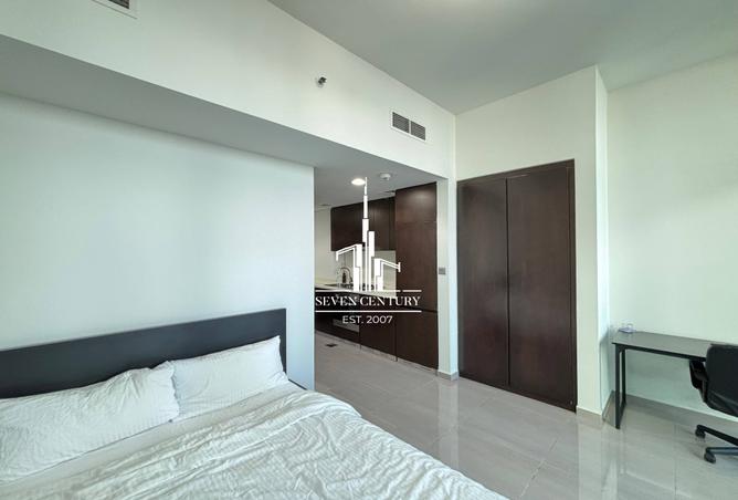 126111389 - Property Image 2