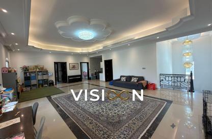 Villa - 6 Bedrooms - 7+ Bathrooms for rent in Al Barsha South 1 - Al Barsha South - Al Barsha - Dubai