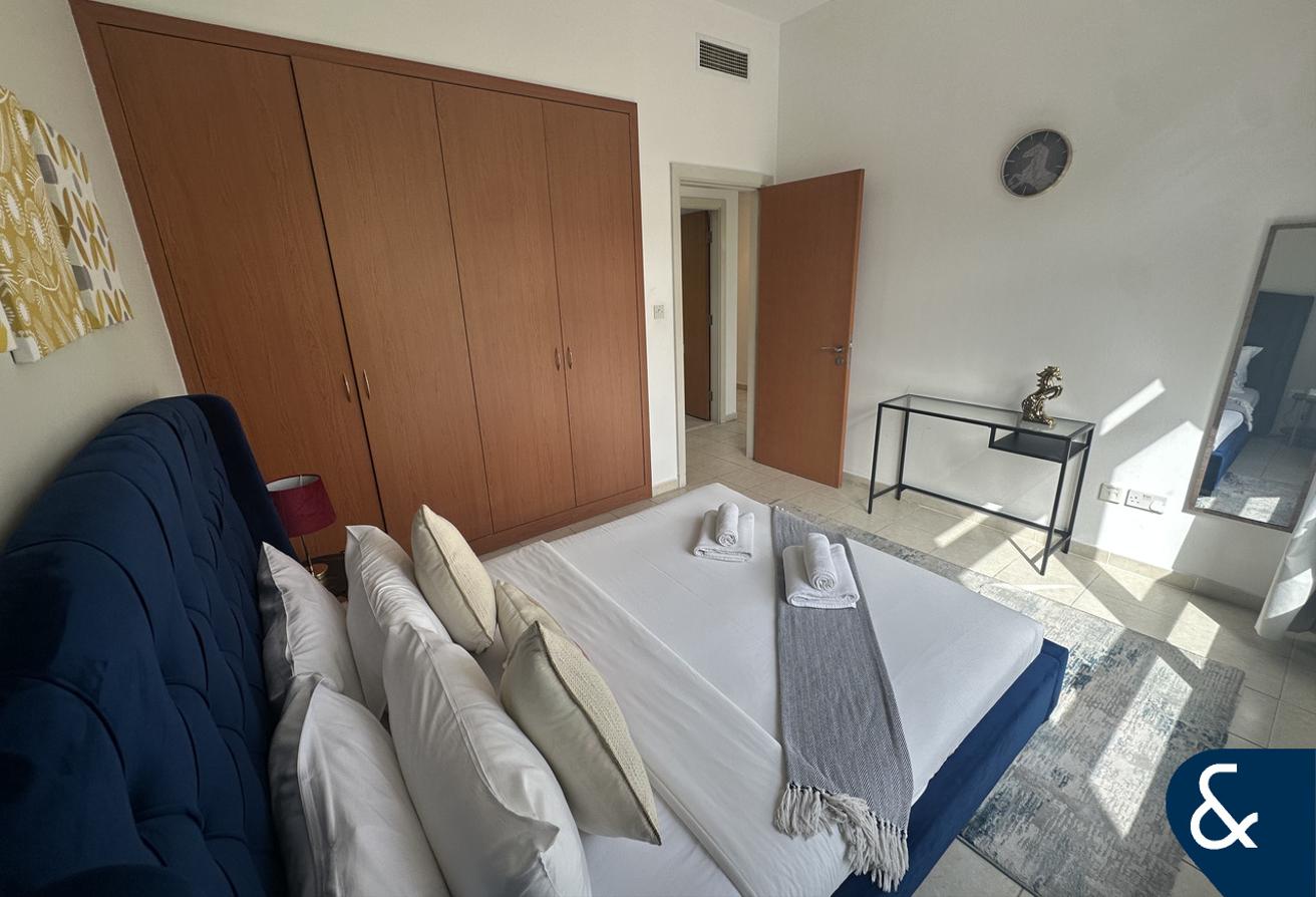 Low Floor | One Bedroom | Covered Parking photo 16