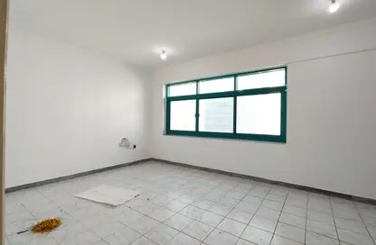 Apartment - 2 Bedrooms - 2 Bathrooms for rent in Hamdan Street - Abu Dhabi Apartment - 2 Bedrooms - 2 Bathrooms for rent in Hamdan Street - Abu Dhabi