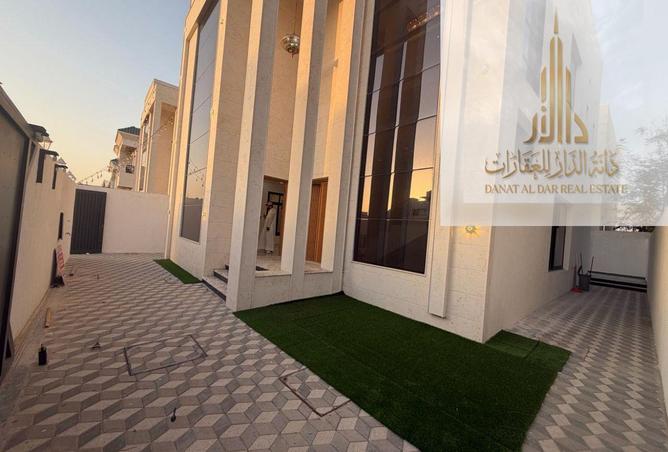 114183813 - Property Main Image