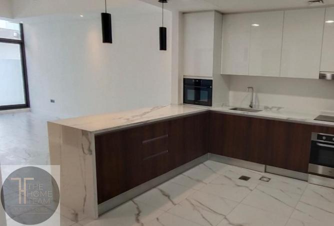 92694383 - Property Image 3
