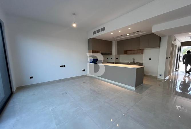 73843445 - صورة العقار 2