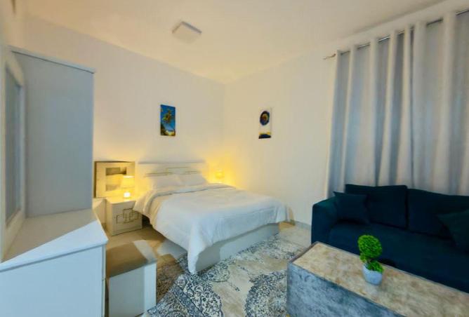 16130002 - Property Image 2