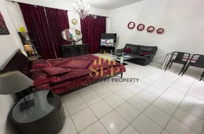 Apartment - Studio - 1 Bathroom for rent in Building Y25 - England Cluster - International City - Dubai