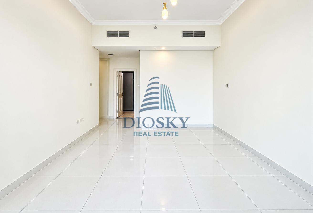 Close to JVC Exit | Spacious | Available Now photo 4