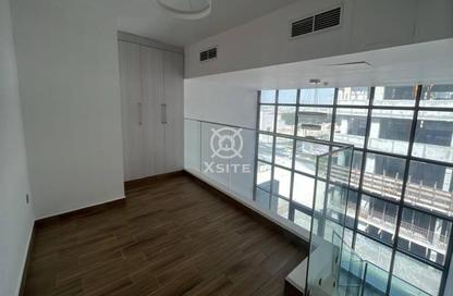 Apartment - 1 - 2 for rent in Flamingo Building - District 15 - Jumeirah Village Circle - Dubai