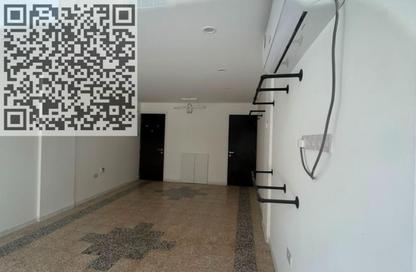 Shop - Studio for rent in Al Rumailah building - Al Rumailah 2 - Al Rumaila - Ajman