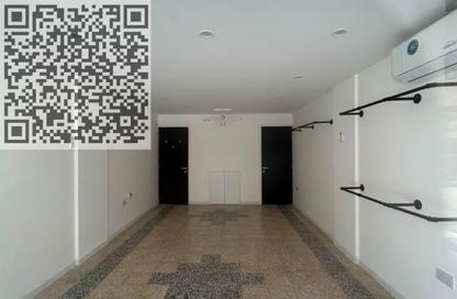 Shop - Studio for rent in Al Rumailah building - Al Rumailah 2 - Al Rumaila - Ajman