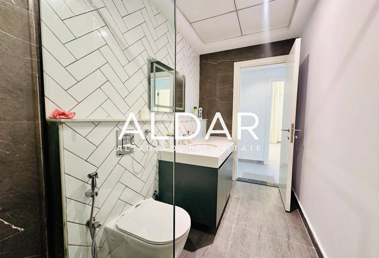 Fully Furnished|Maid Room|Corner unit|4 Cheques photo 15